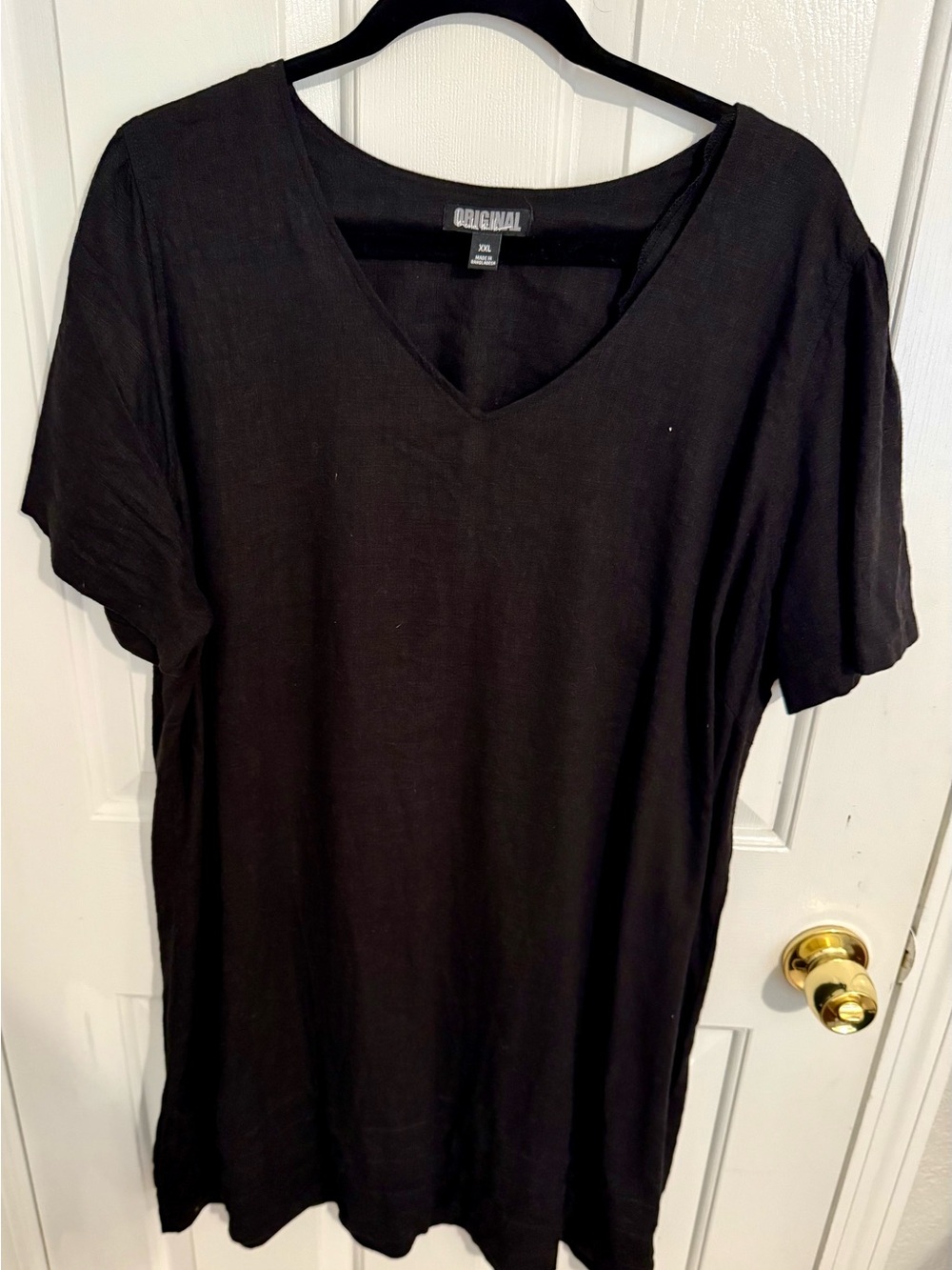 Nicole Miller Black V-Neck Short Sleeve Linen Dress